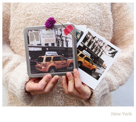 Polaroid Photo Box & Postcard Set v4