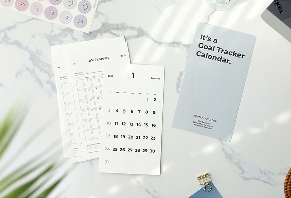 MochiThings: 2021 Goal Tracking Calendar Sheets