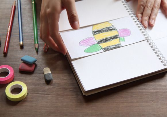 MochiThings: 3 Section Drawing Notebook