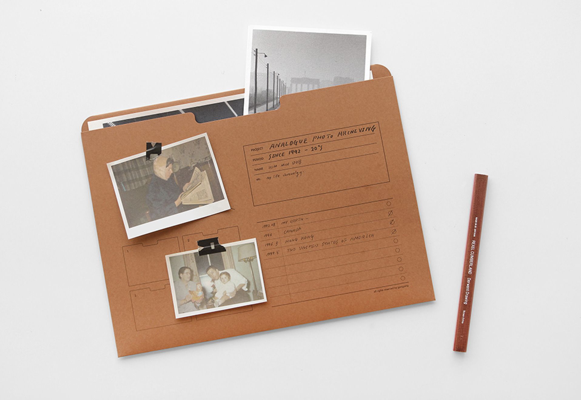 MochiThings A4 Analogue Archiving Pocket Holder