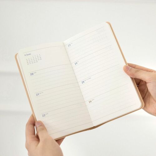 2022 Slim & Roomy Weekly Planner - Image 18