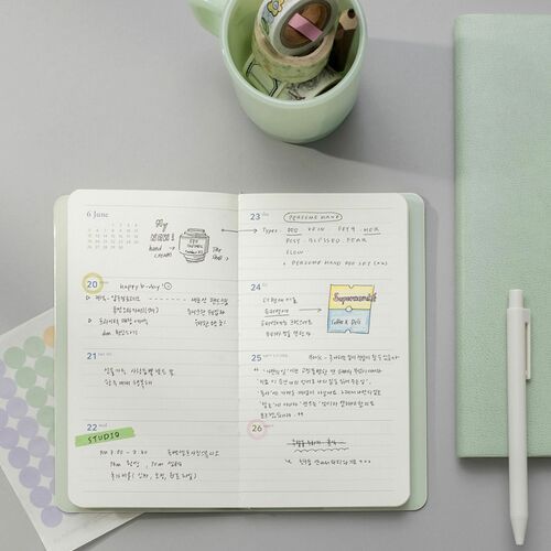 2022 Slim & Roomy Weekly Planner - Image 19
