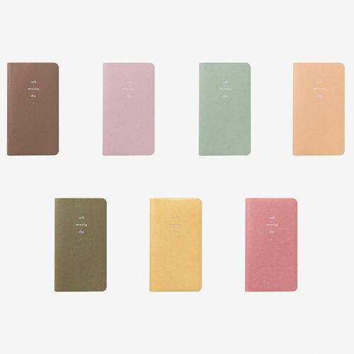 2022 Comfy & Roomy Daily Planner