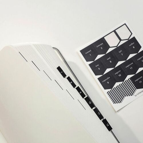 2022 Comfy & Roomy Daily Planner