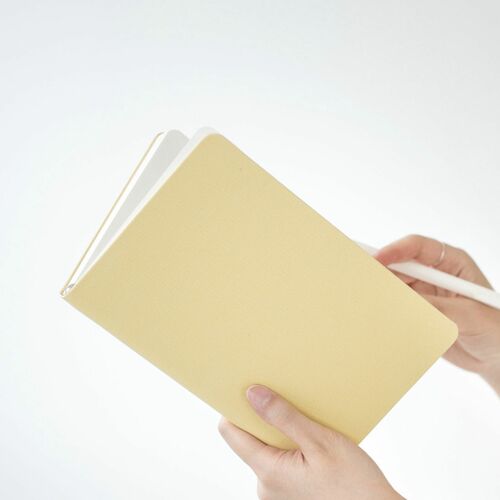 2022 Medium Making Memory Monthly Planner - Image 3