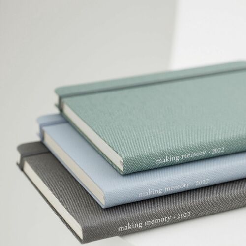 2022 Medium Making Memory Weekly Planner - Image 10