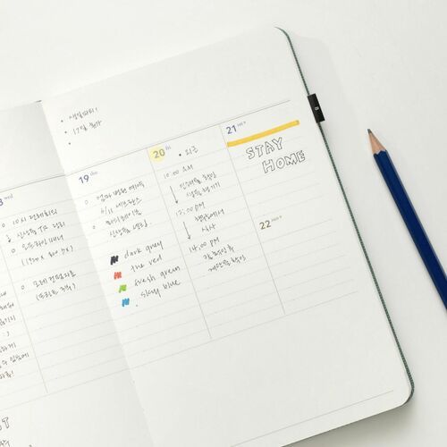 2022 Medium Making Memory Weekly Planner - Image 25
