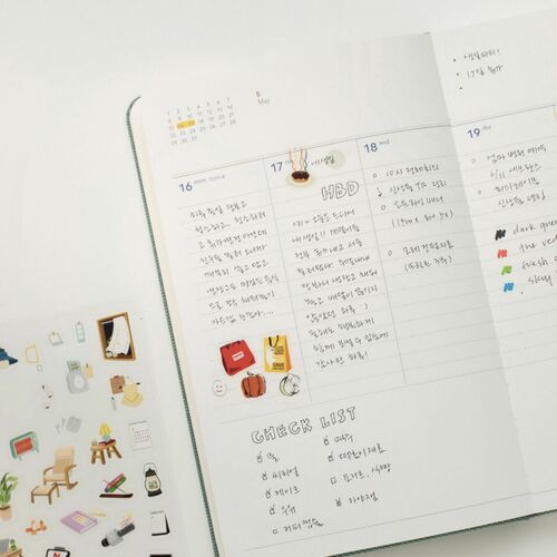 2022 Medium Making Memory Weekly Planner - Image 24