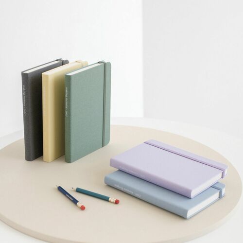 2022 Small Making Memory Weekly Planner