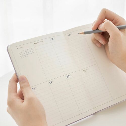 2022 Small Making Memory Weekly Planner