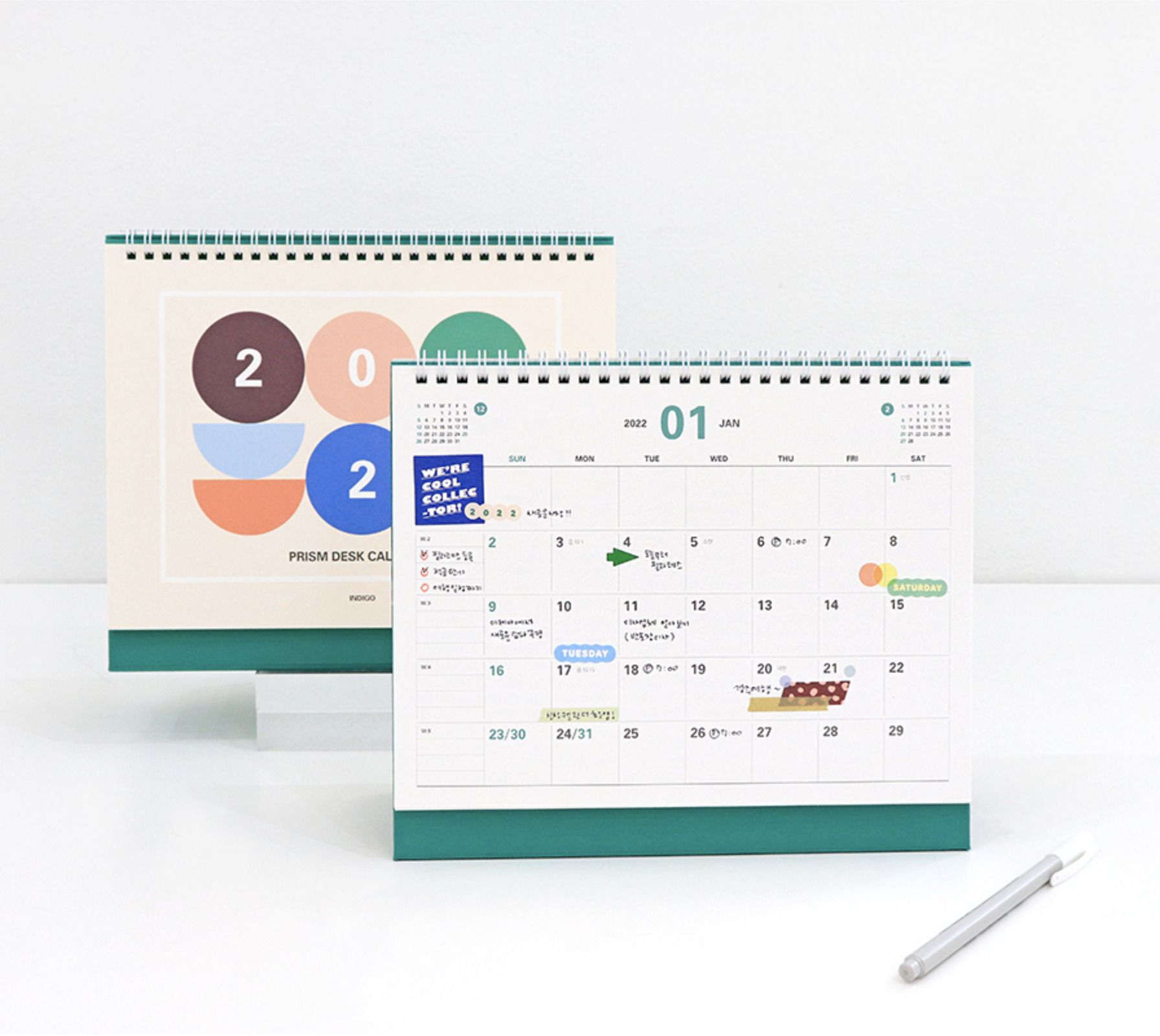 2022 Prism Desk Calendar