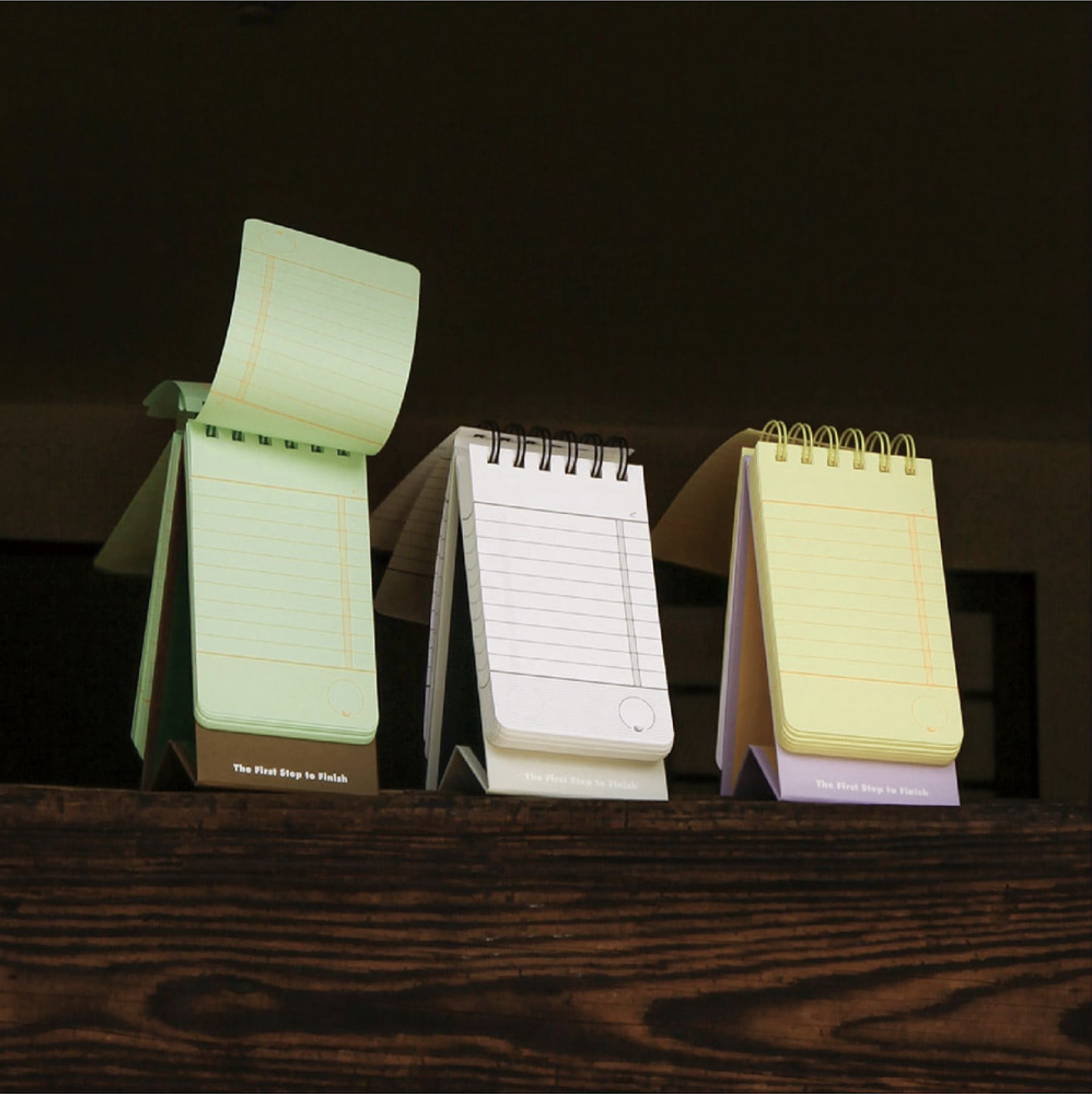 Checklist Spiral Standing Notebook