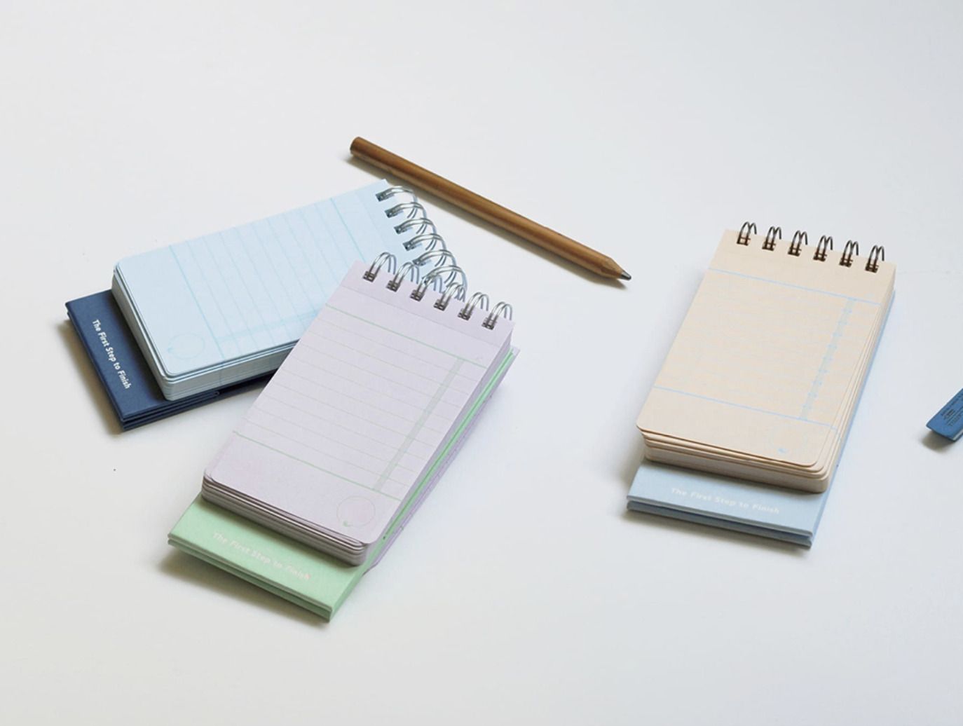 Checklist Spiral Standing Notebook