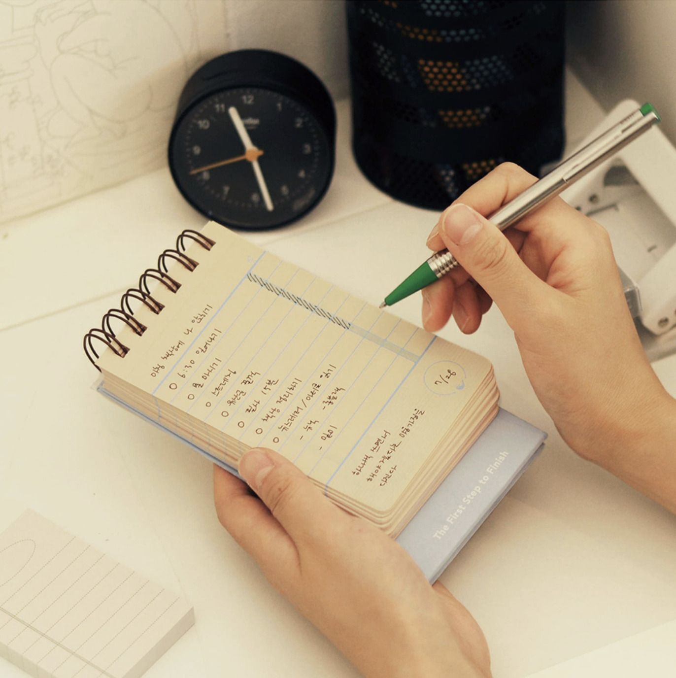 Checklist Spiral Standing Notebook