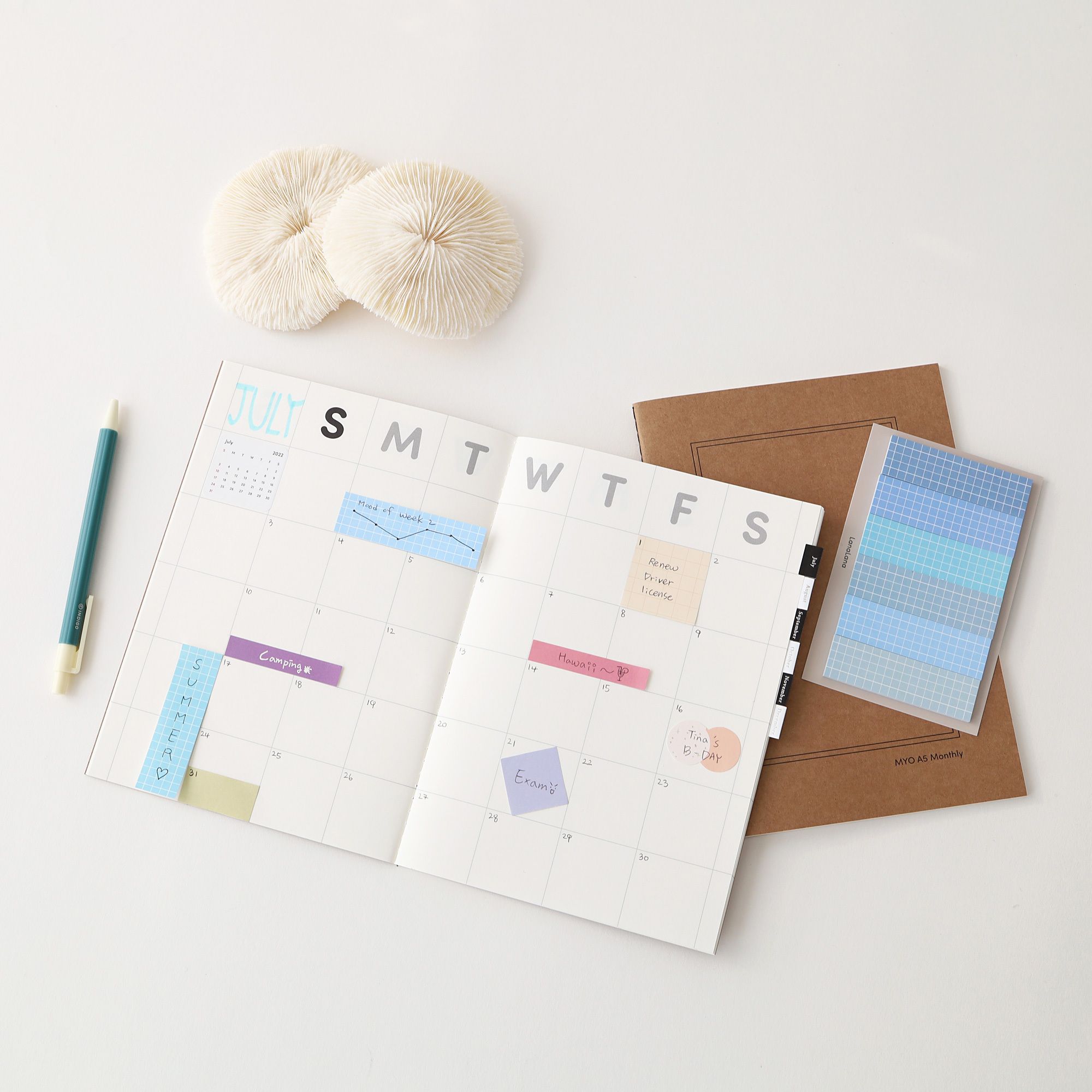 MochiThings: MYO A5 Monthly Planner