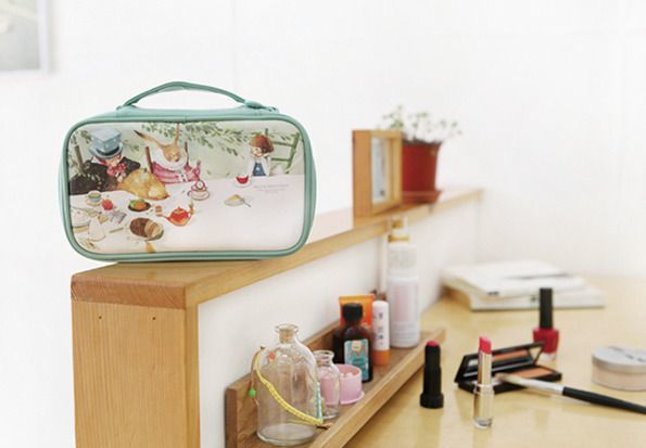 Large Alice Mint Cosmetic Pouch