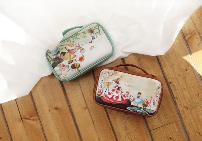 Large Alice Mint Cosmetic Pouch
