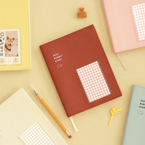 2022 Bubbly Diary Planner