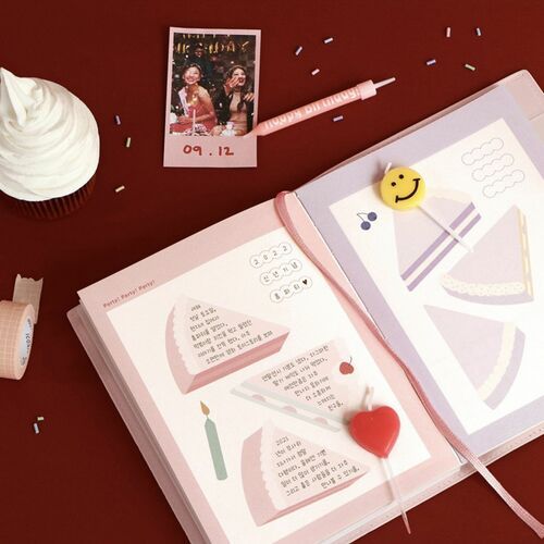 2022 Bubbly Diary Planner