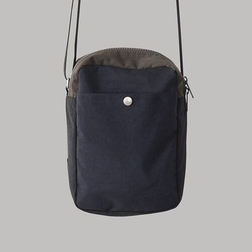 CBB Light Weight Travel Bag