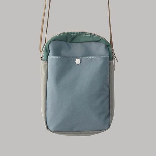 CBB Light Weight Travel Bag