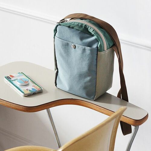CBB Light Weight Travel Bag