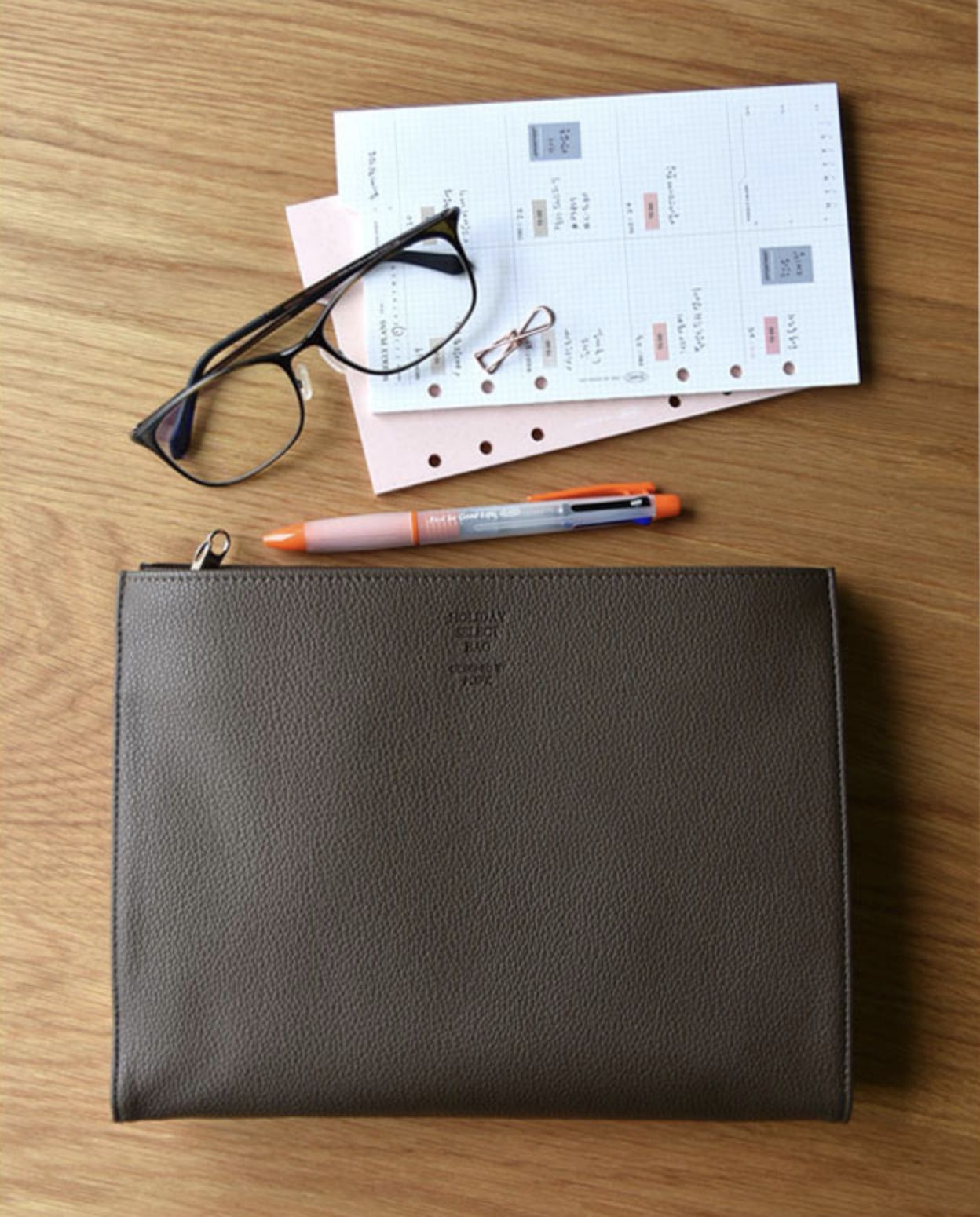 Select 6 Ring A6 Binder Clutch