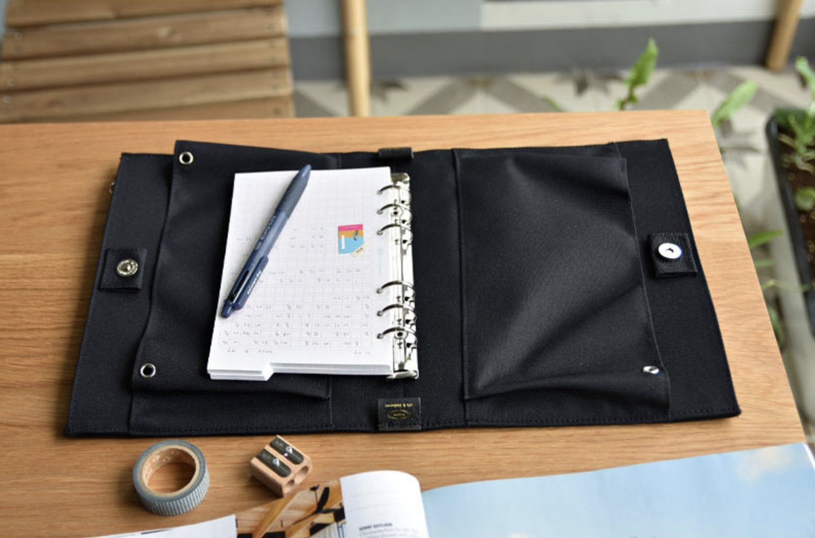 Select 6 Ring A6 Binder Clutch