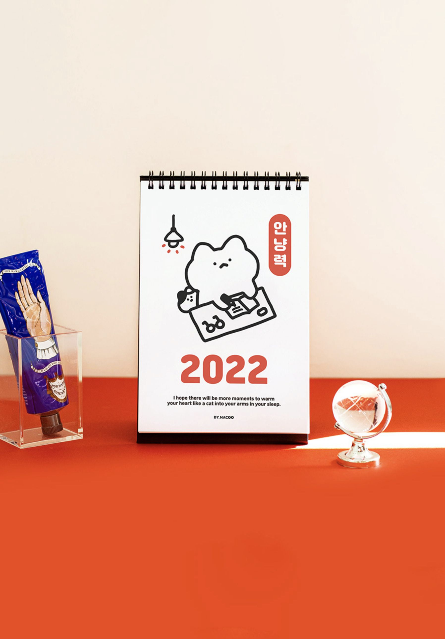 2022 Mini Cat Desk Calendar