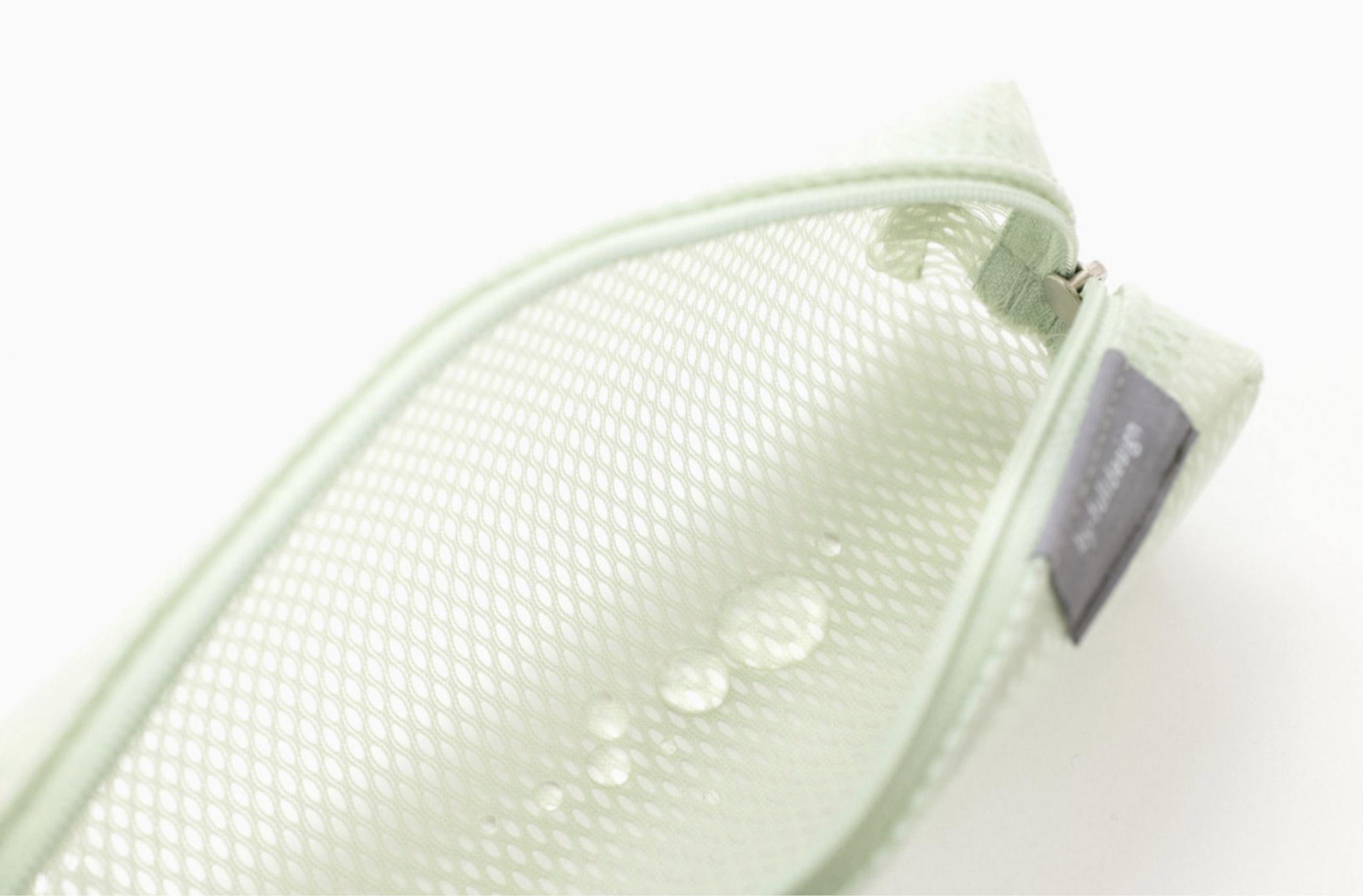 Coated Mesh Pen Pouch v6