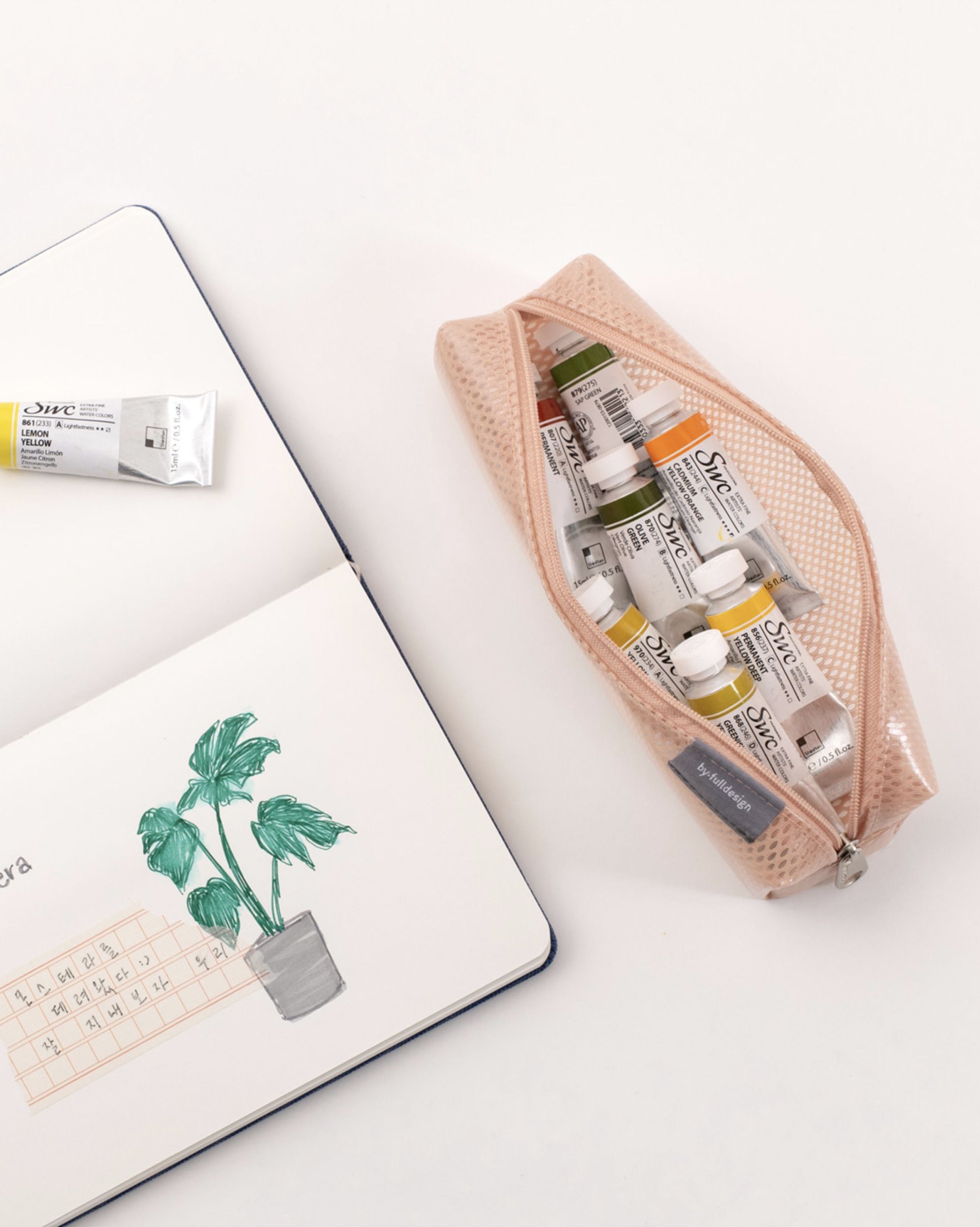 Coated Mesh Pen Pouch v6