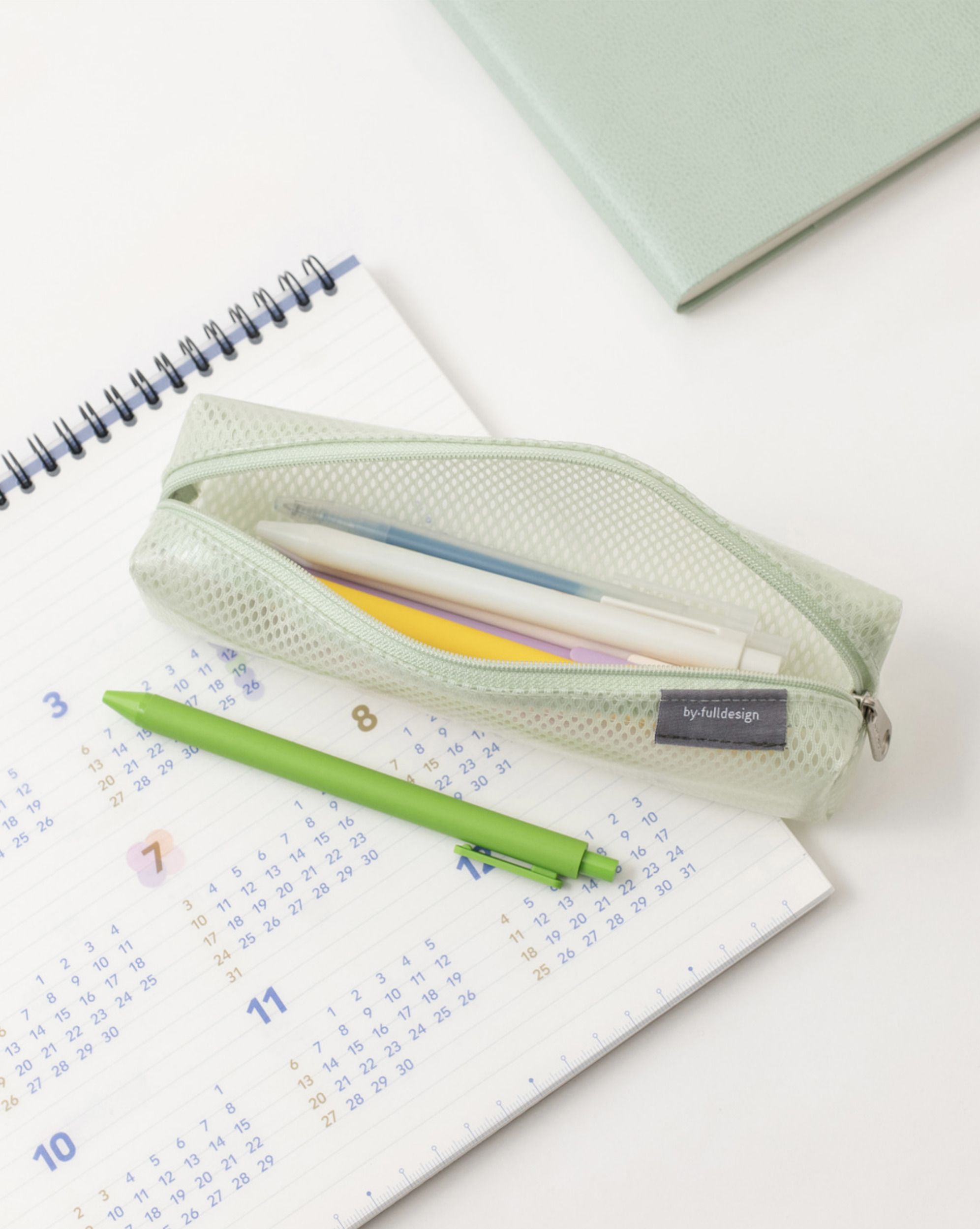 Coated Mesh Pen Pouch v6