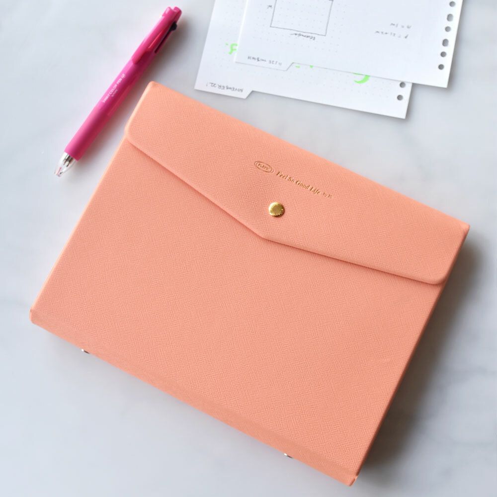 Classy 20 Ring A5 Binder Clutch