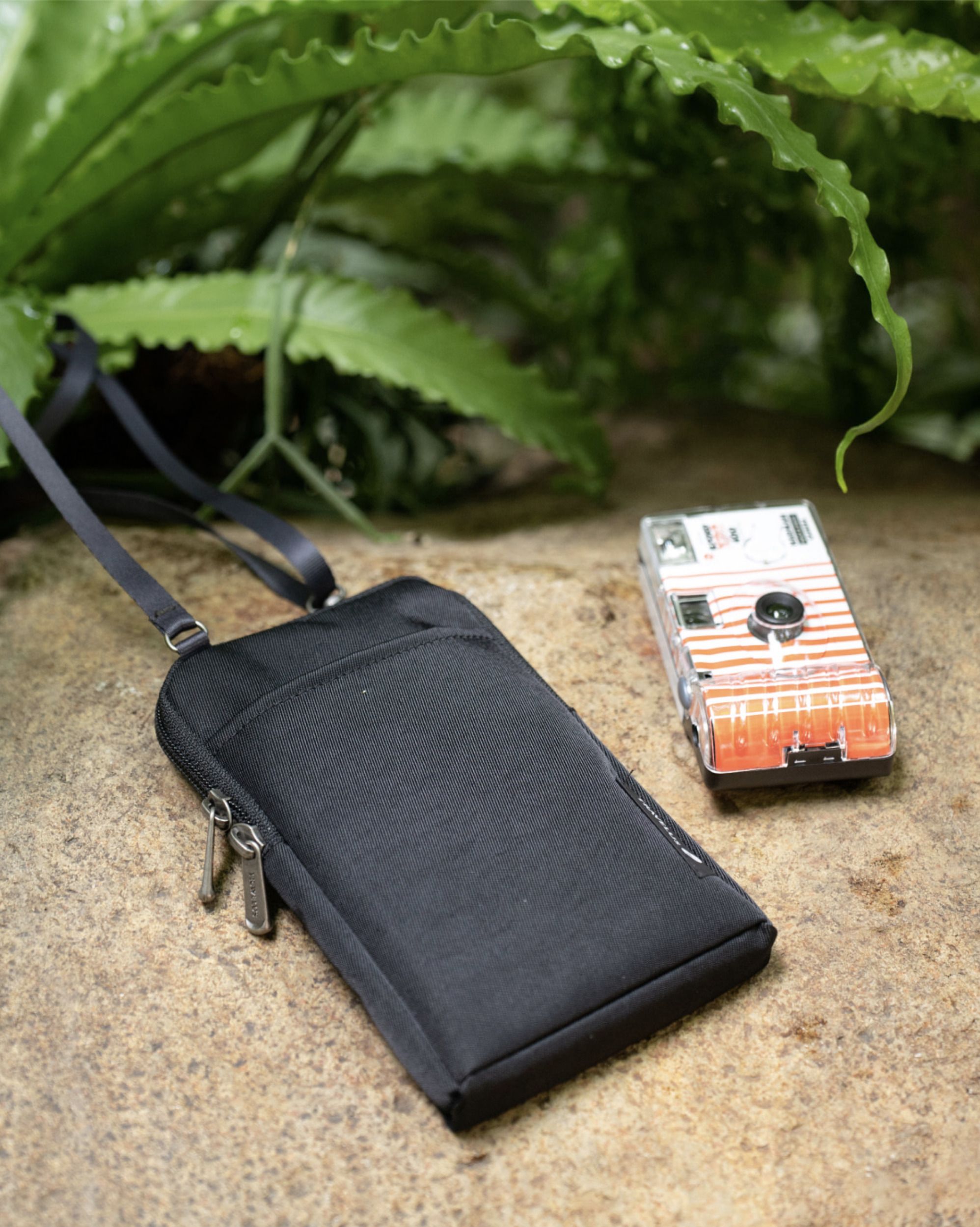 Travelus Phone Crossbody Bag v2