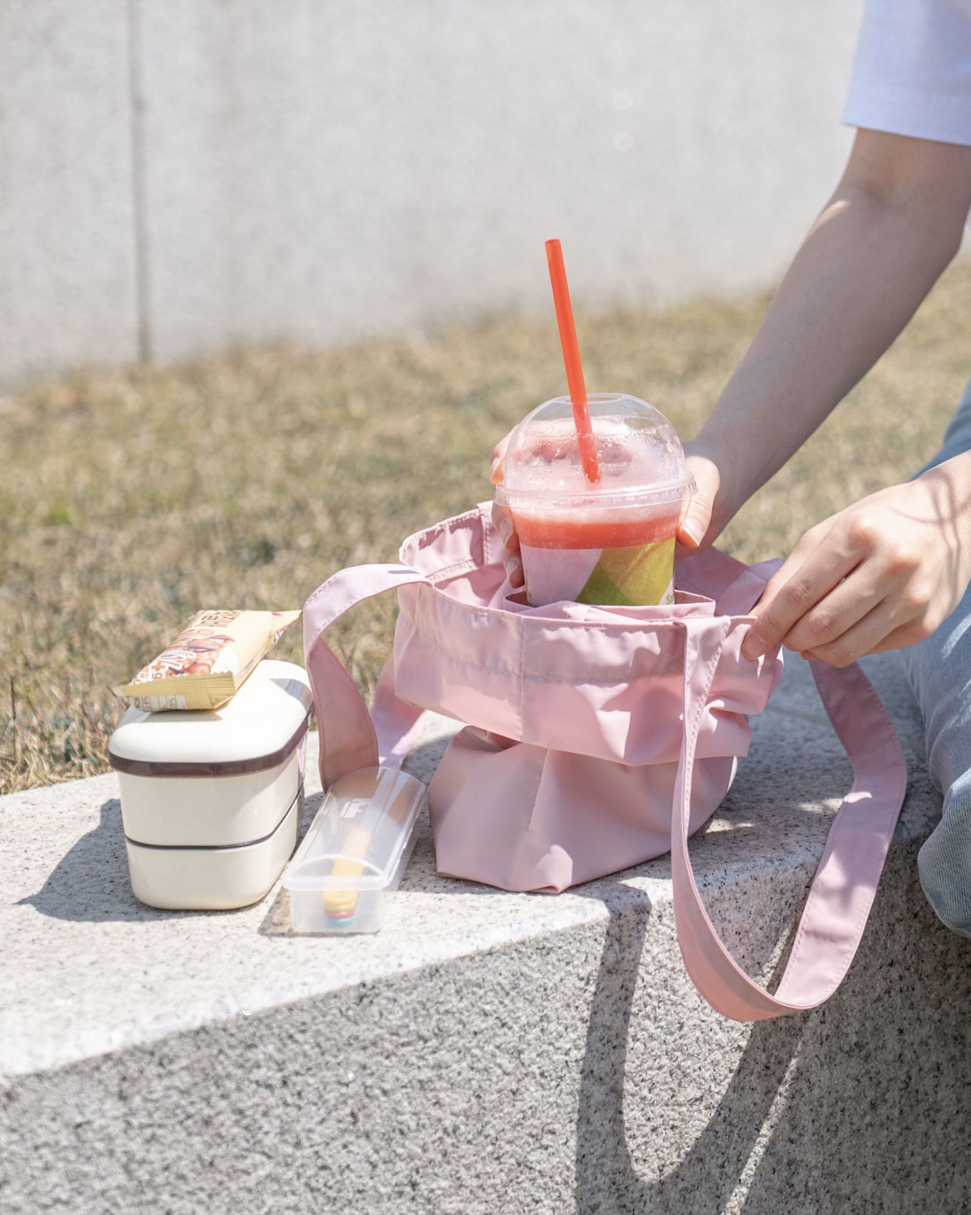 MochiThings Medium Travelus Daily Shoulder Bag