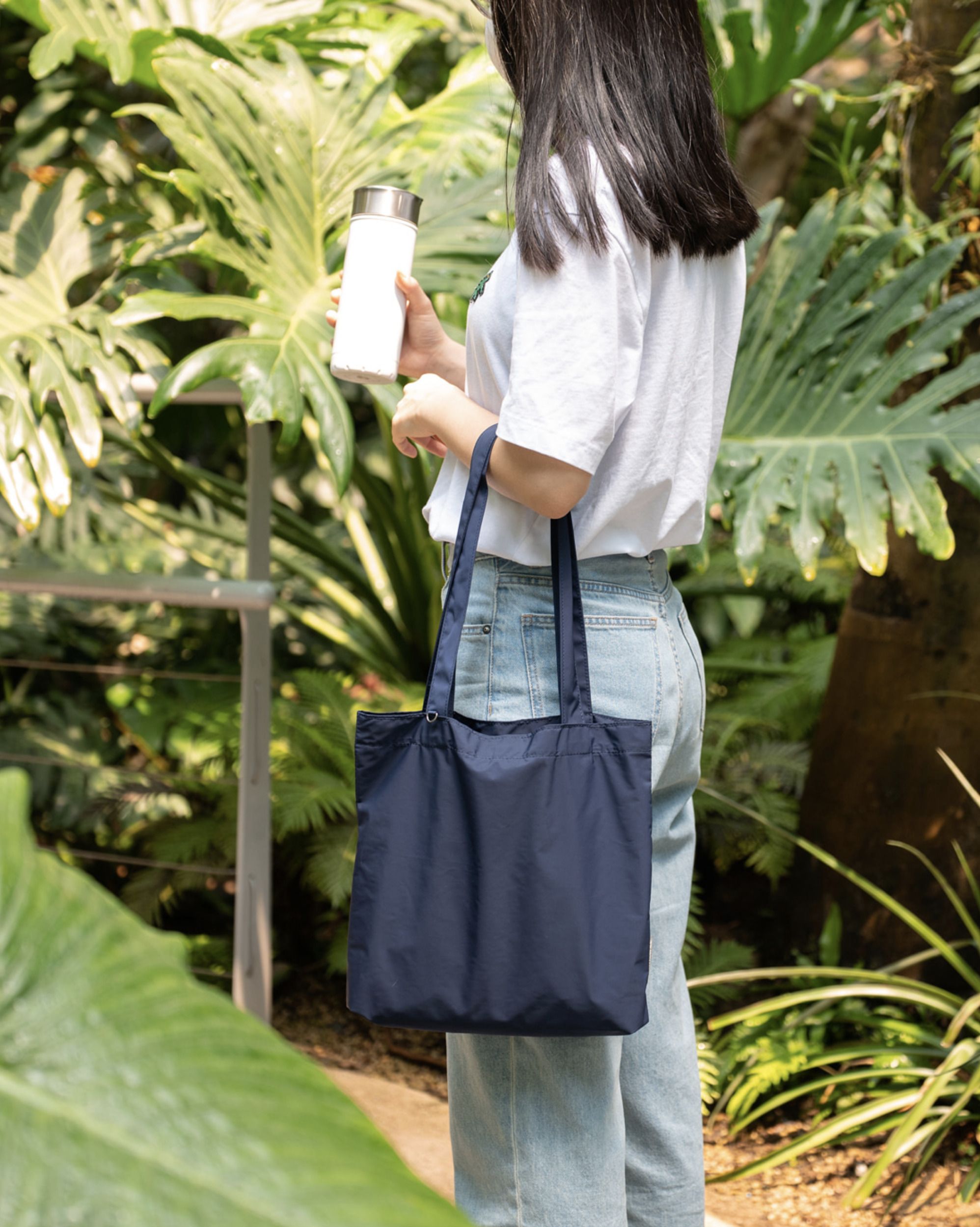 MochiThings Medium Travelus Daily Shoulder Bag