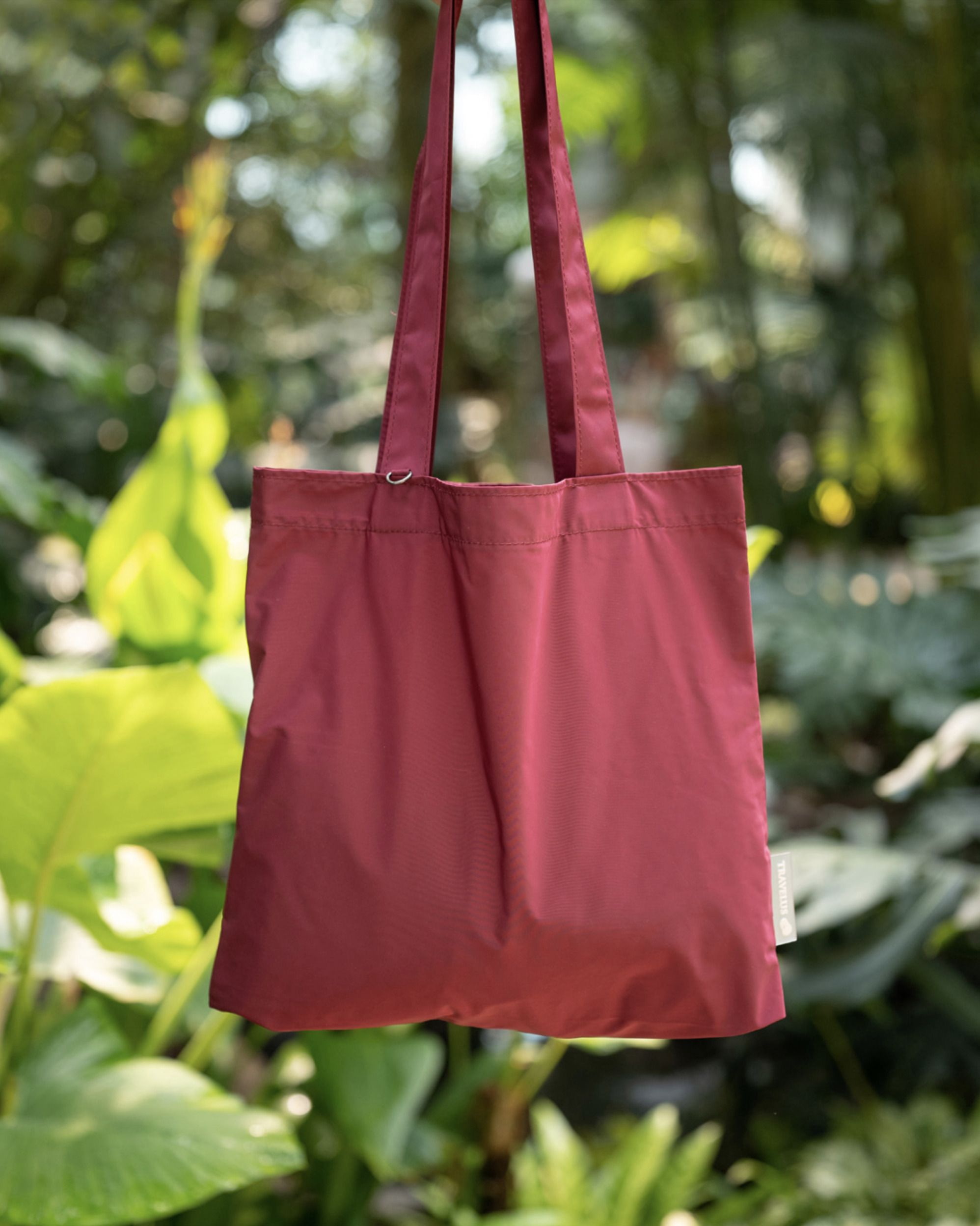 MochiThings Medium Travelus Daily Shoulder Bag