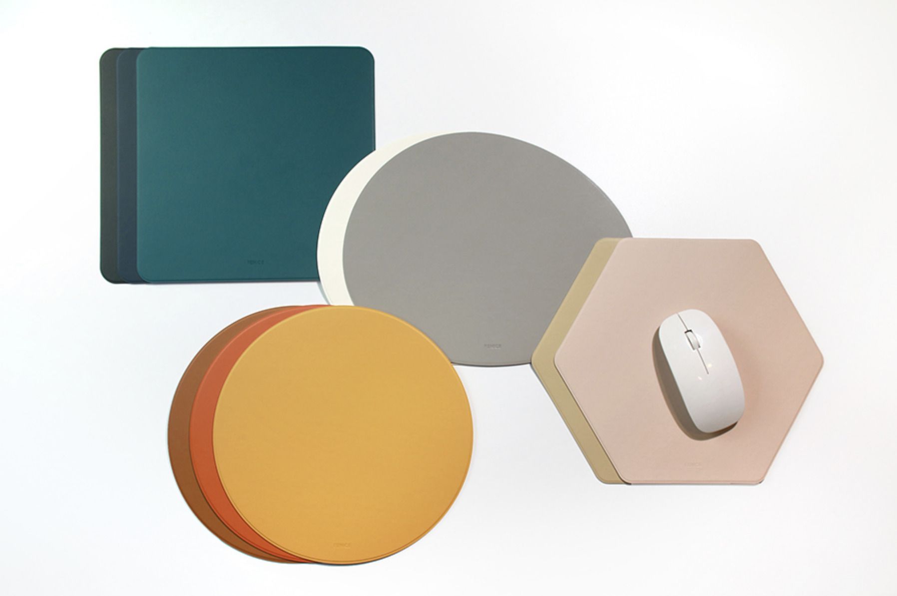 Round Vegan Leather Mouse Pad