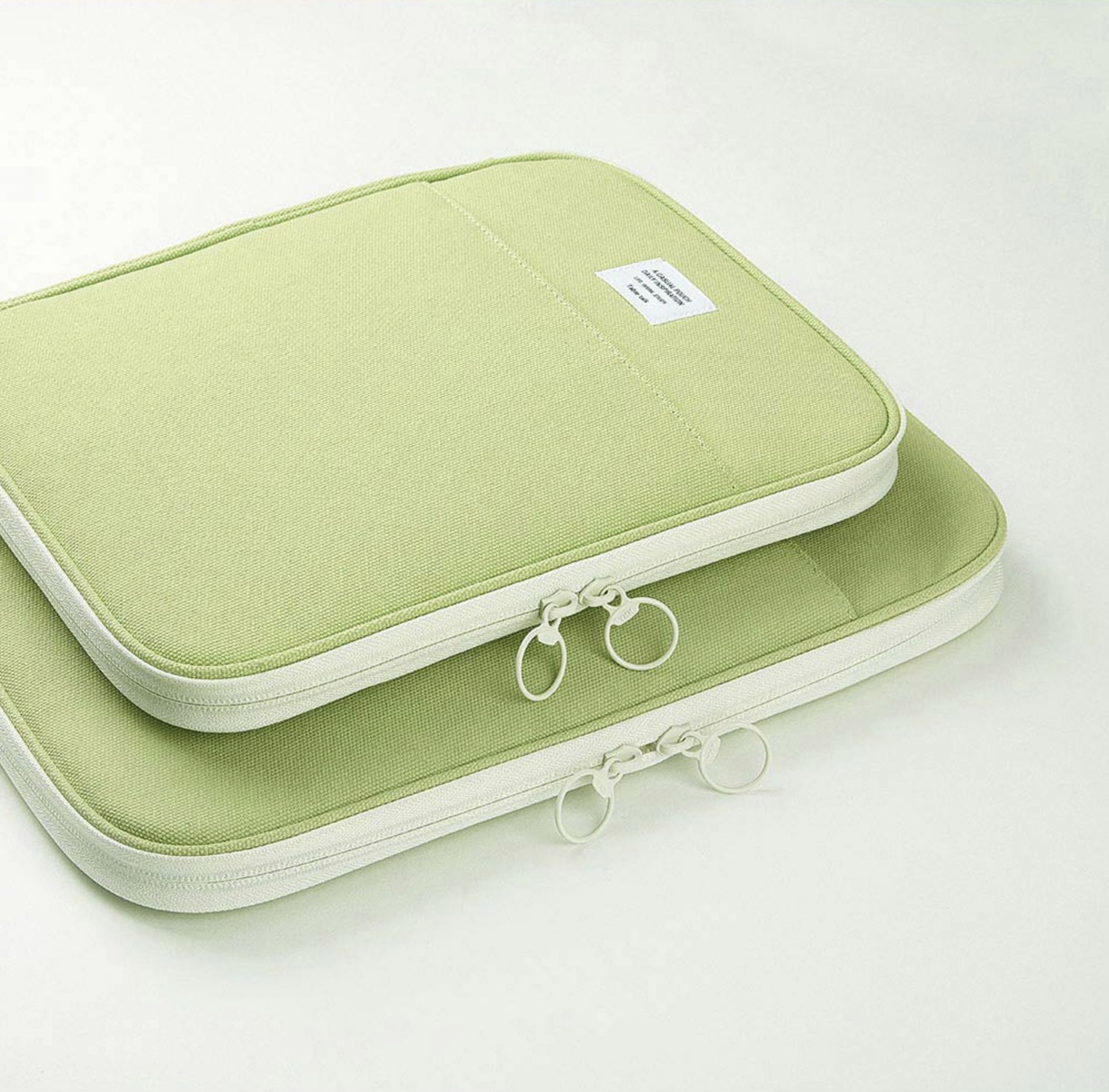 Table Talk 11 in. Pocket Laptop Pouch