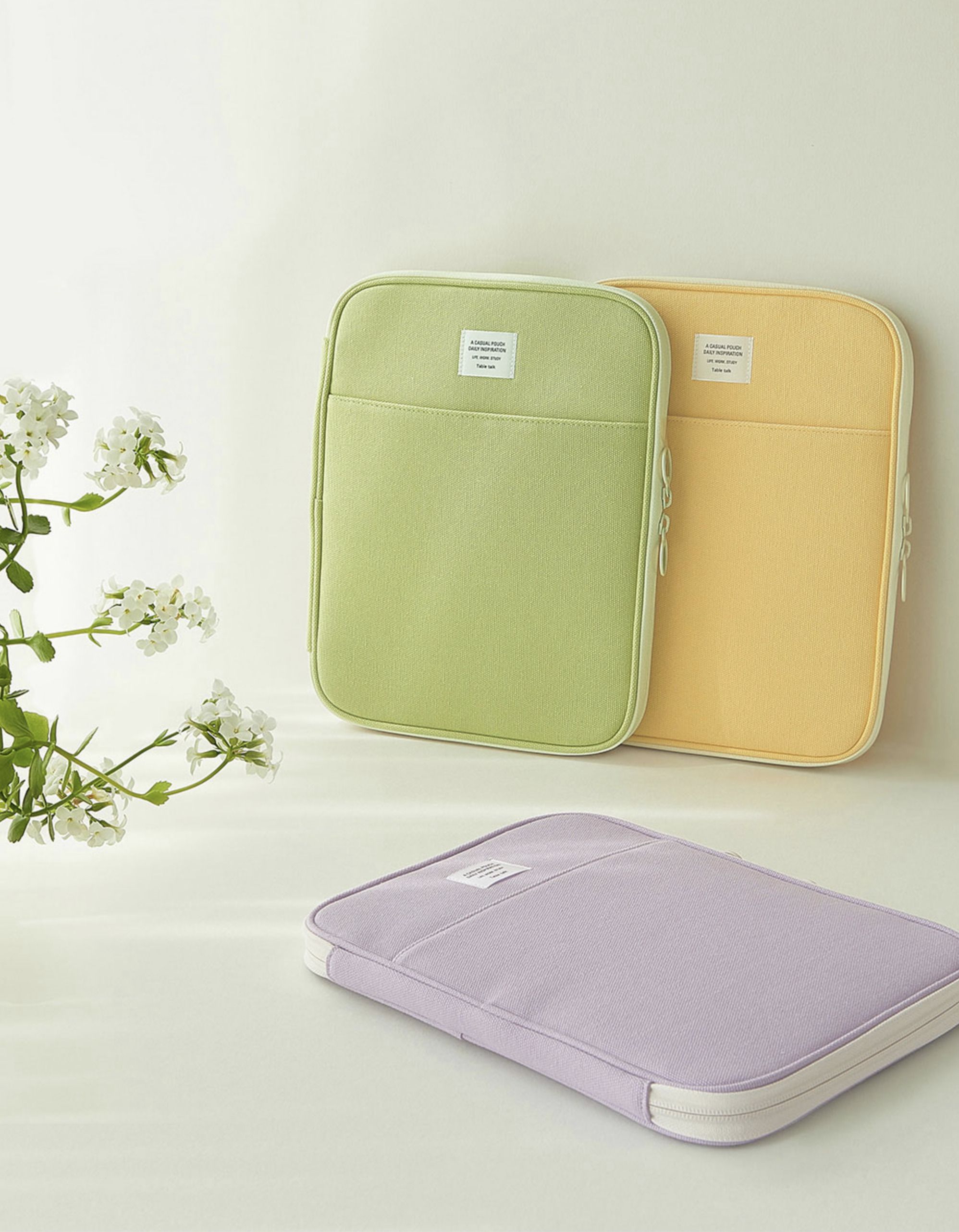 Table Talk 11 in. Pocket Laptop Pouch