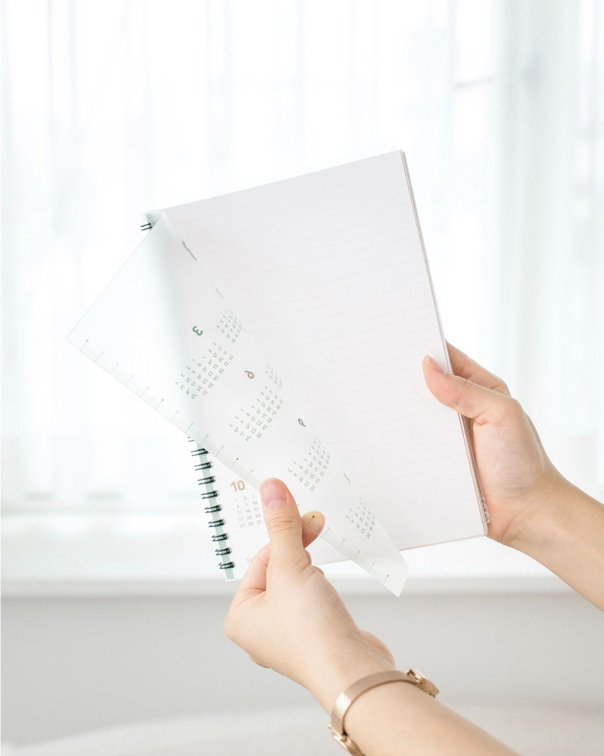 2023 Medium Spiral Basic Monthly Planner