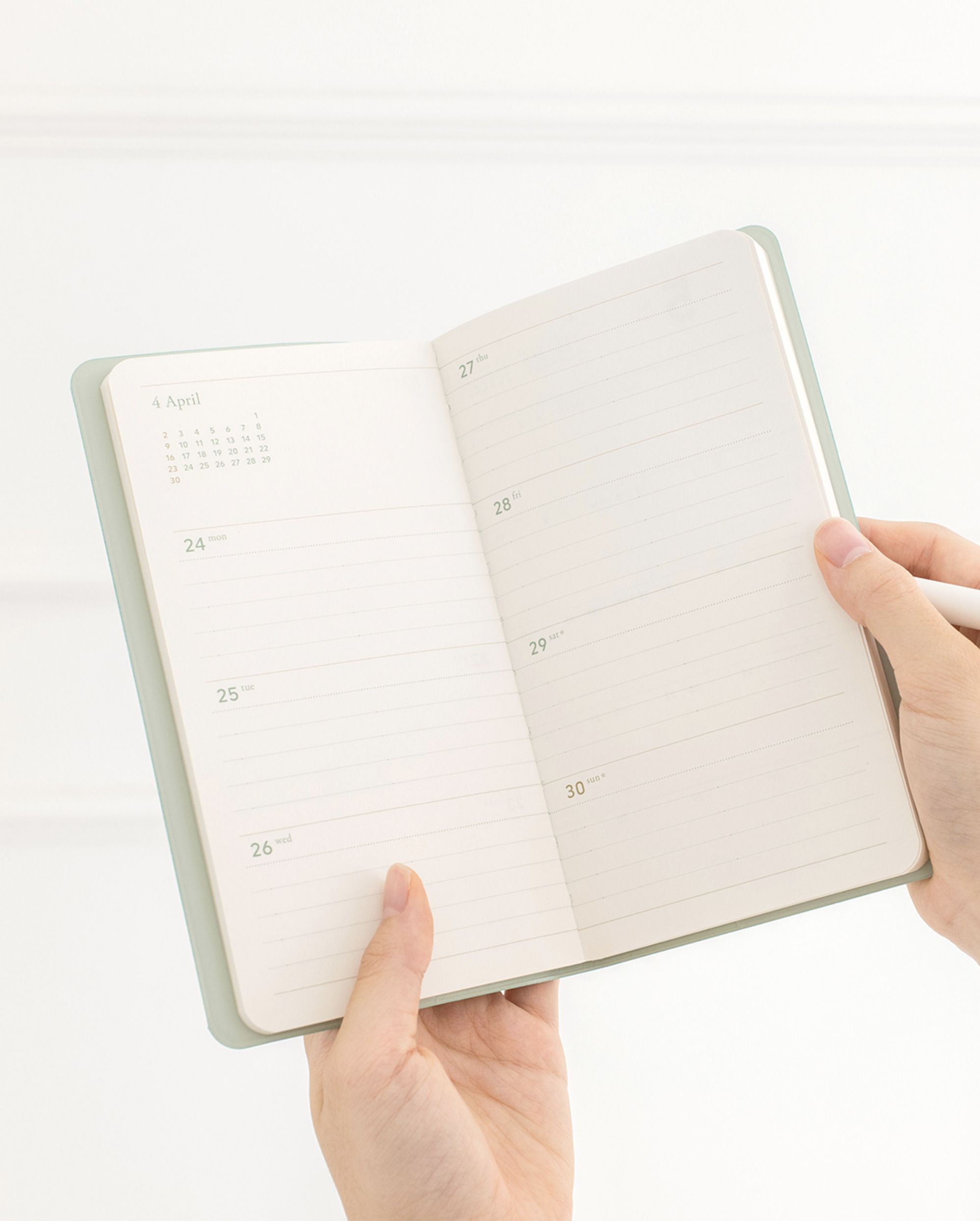 2023 Slim & Roomy Weekly Planner