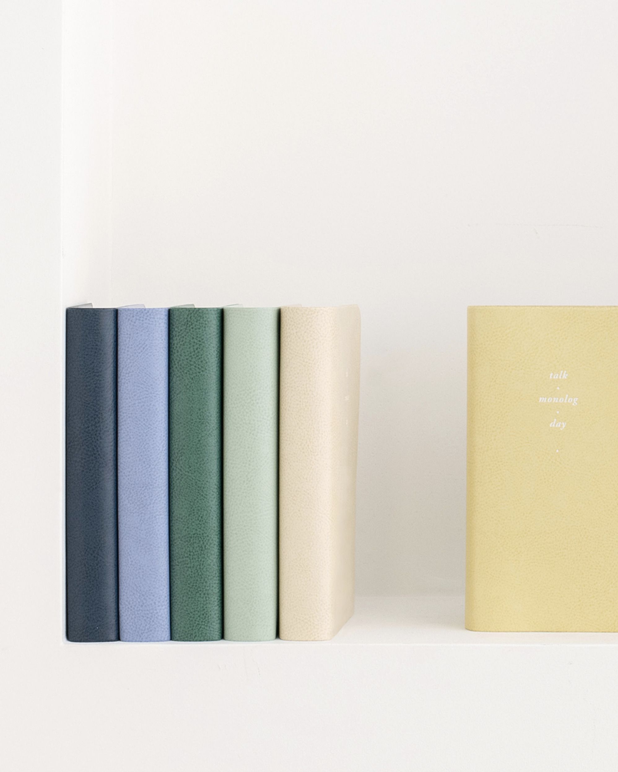 2023 Comfy & Roomy Daily Planner