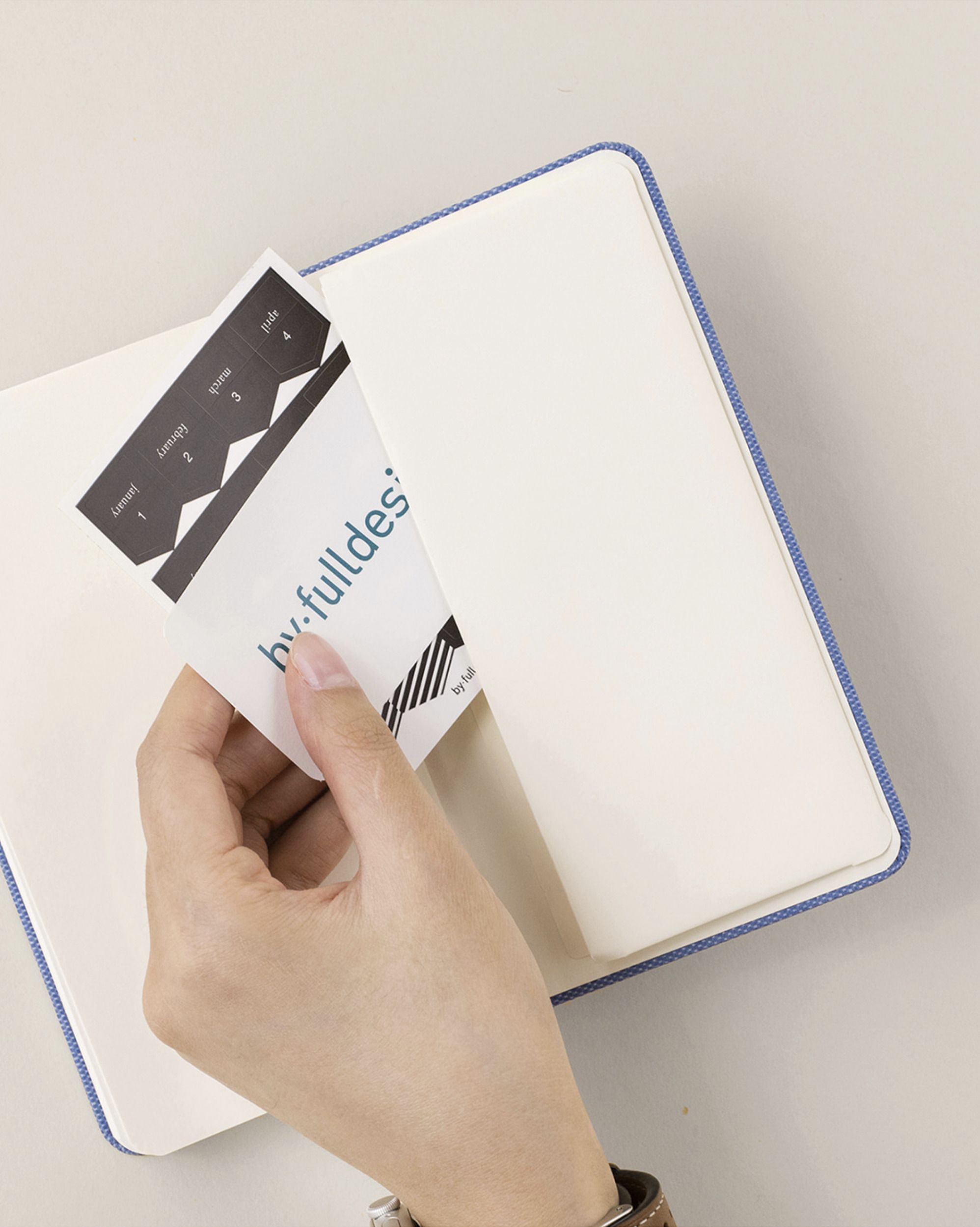 2023 Handy Making Memory Weekly Planner
