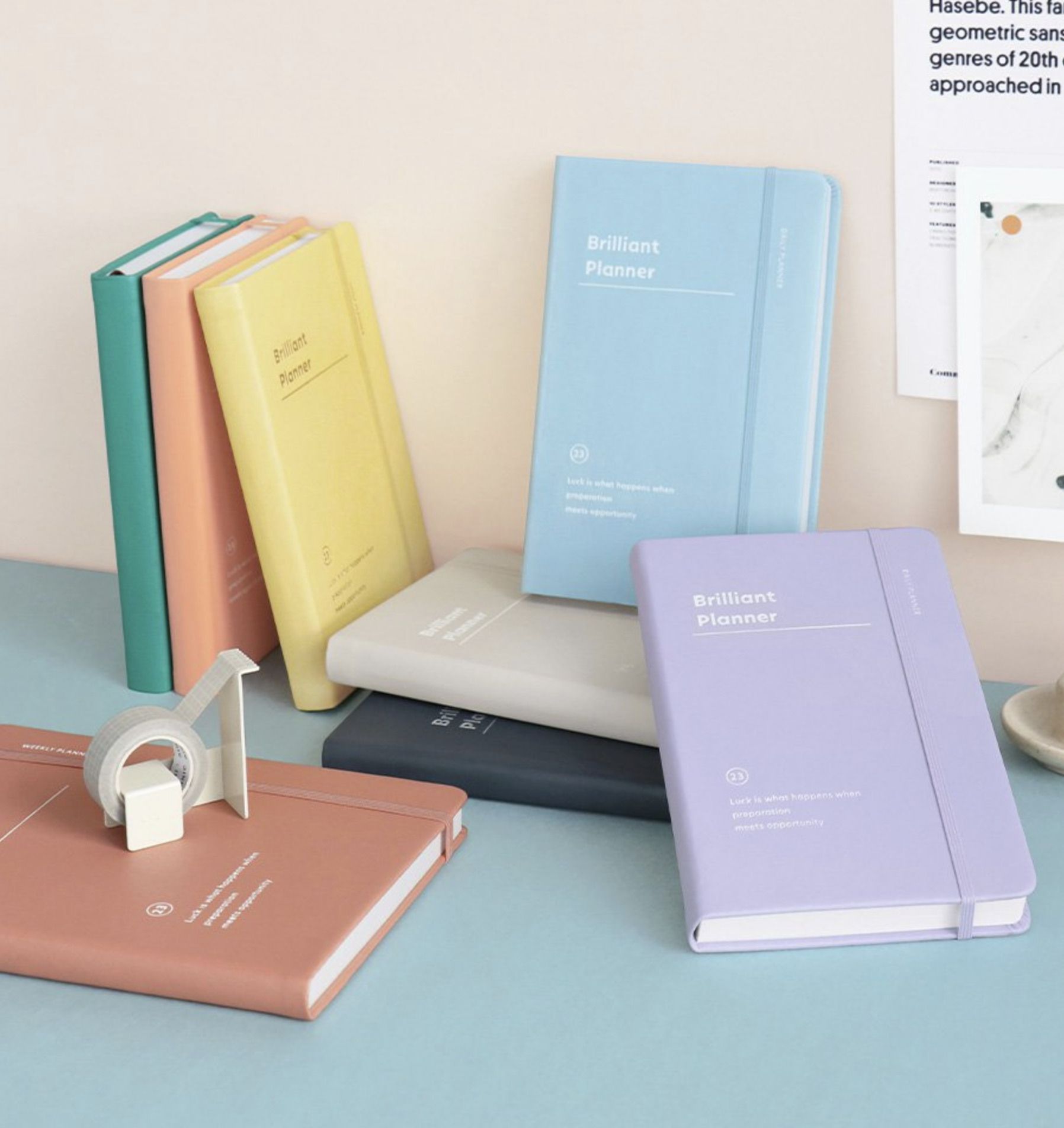 2023 Brilliant Weekly Planner