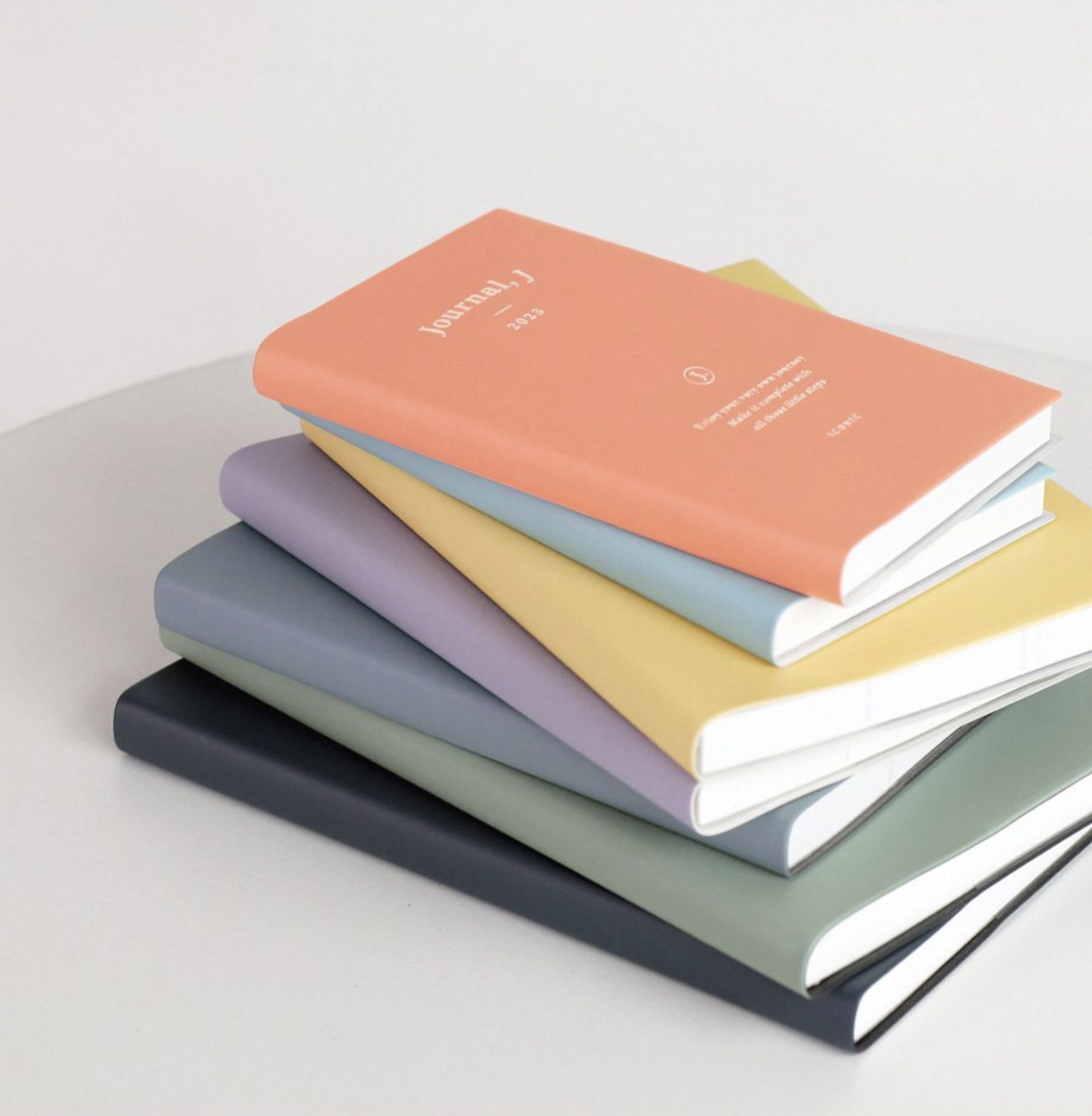 2023 Small Journal J Weekly Planner