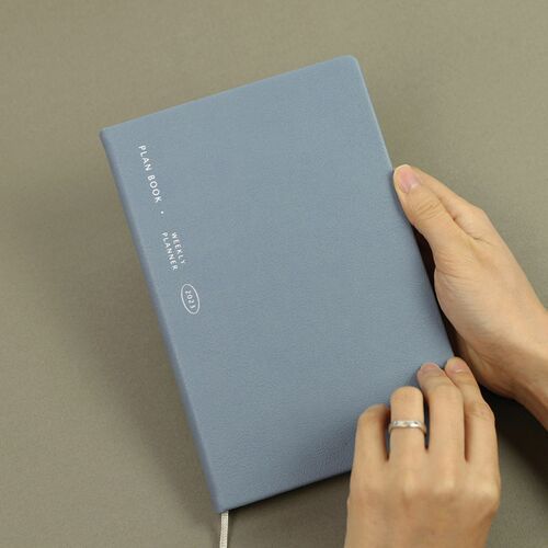 2023 Plan Book L Weekly Planner - Image 14