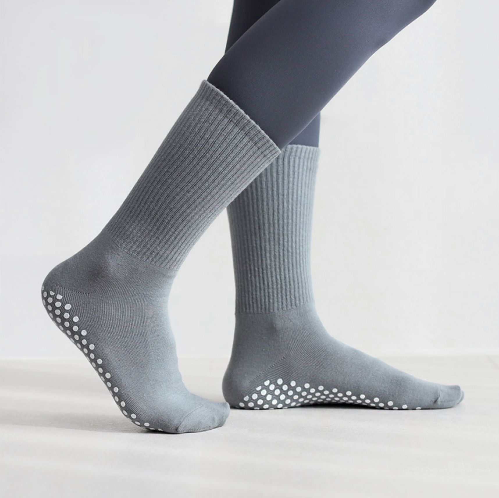 MochiThings Nonslip Pilates Crew Women Socks