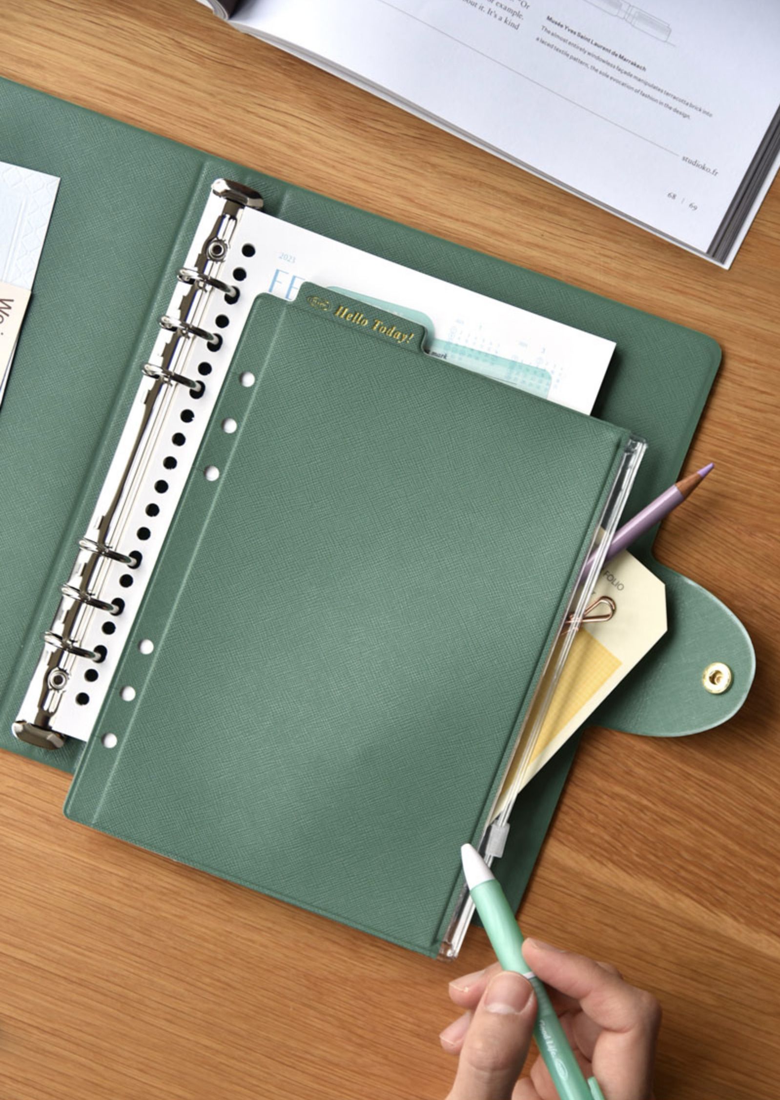 MochiThings Classic Folio 6 Ring A5 Binder