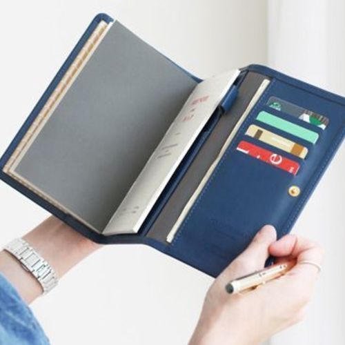 MochiThings: Pochette Leather Diary Wallet